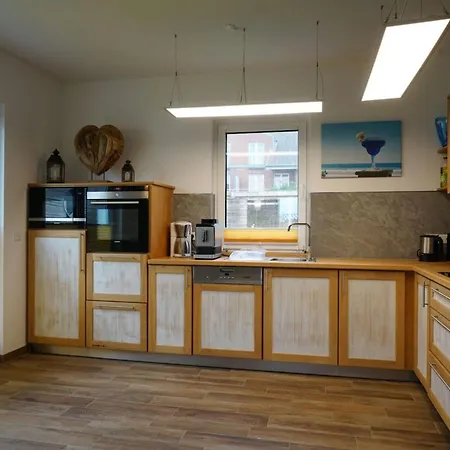 Casa vacanze Ferienvilla In Hohenkirchen Mit Privatem Pool Birdieweg 11a By Interhome *