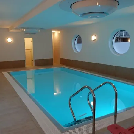Ferienvilla In Hohenkirchen Mit Privatem Pool Birdieweg 11a By Interhome *